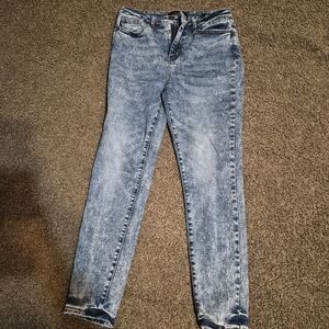 Judy Blue Light Blue Skinny Jeans